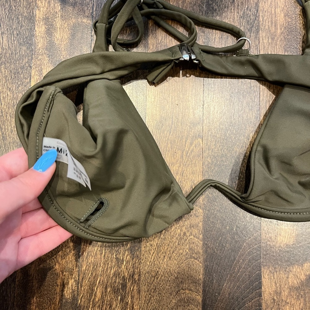 Underwired Tanga Bikini 👙 TOP - Picture 8 of 10